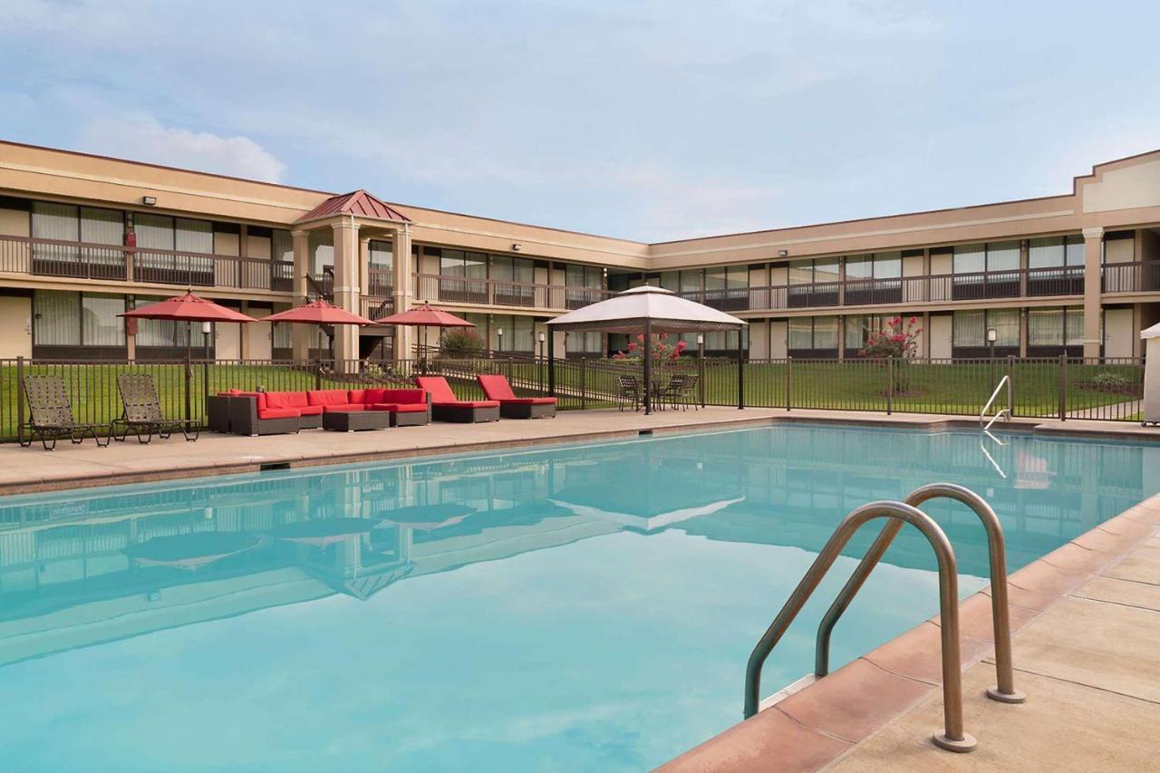 Days Inn By Wyndham Culpeper Exterior foto